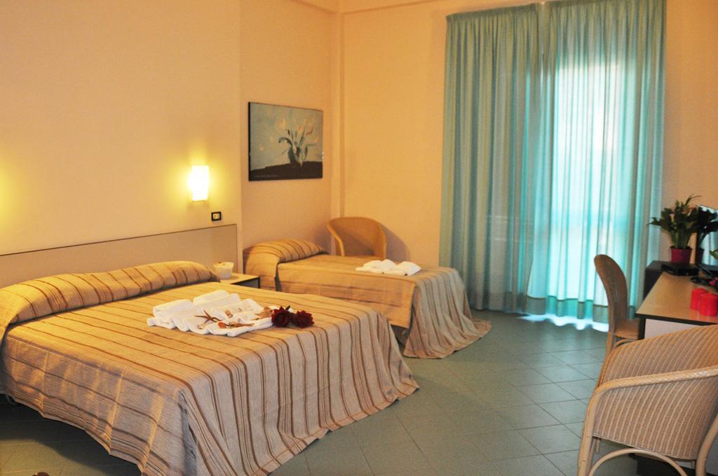 Hotel L'Approdo Di Angelino Pizzolungo Exterior foto